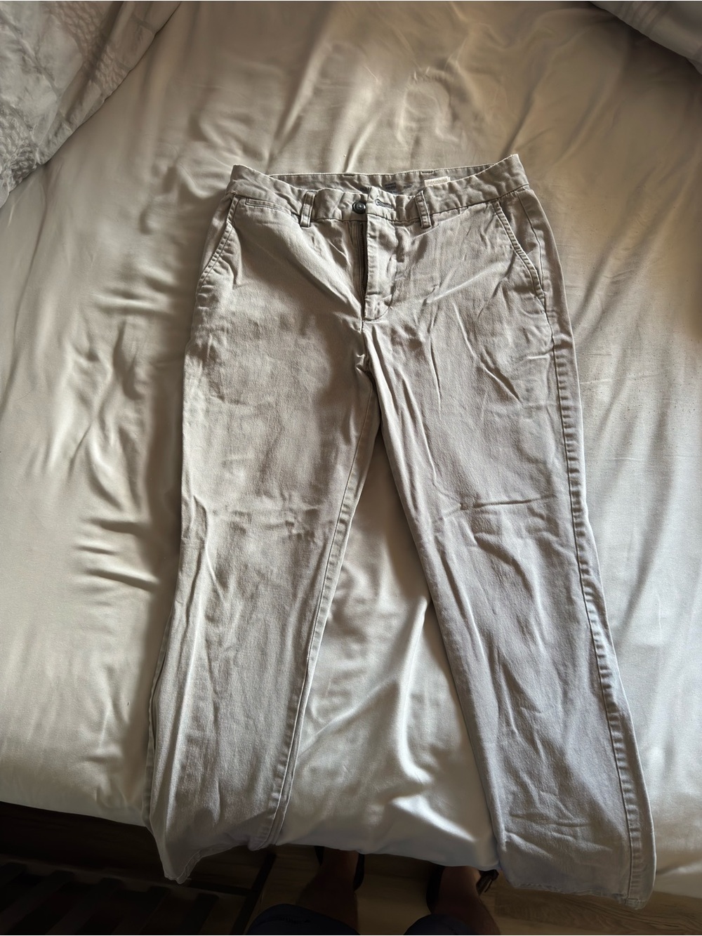 Old Navy Men's Chinos in Light grey